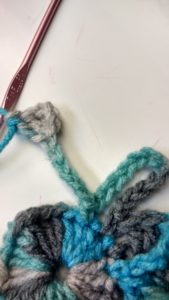 Free crochet flower pattern