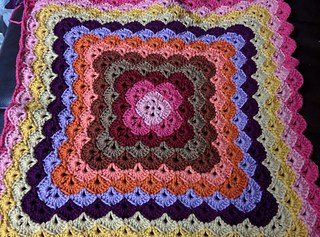 unusual crochet granny squares
