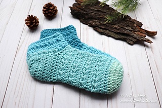 Cozy Toesies Mineral Water Crochet Slippers