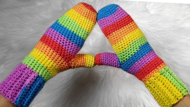 Crochet mitten free pattern