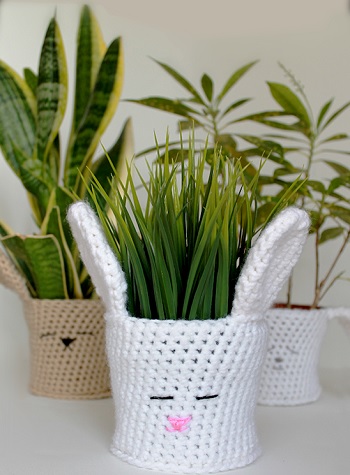 crochet plant holder