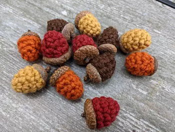 Crochet acorns