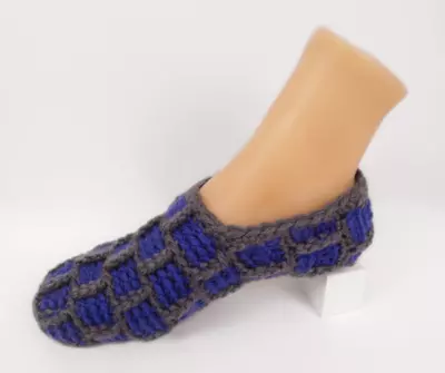 crochet grid slipper