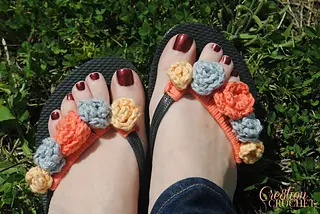 easy crochet pattern for flowers