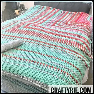 free crochet temperature blanket