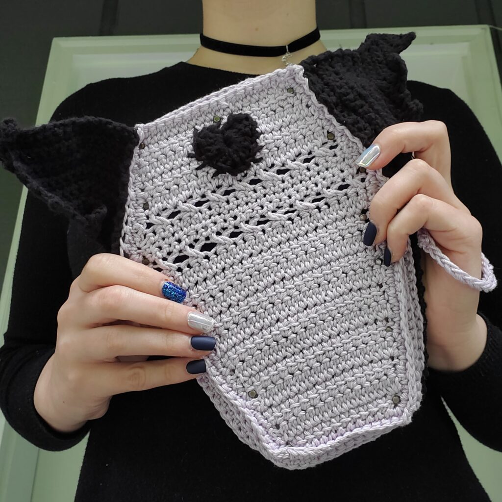 free crochet clutch pattern Halloween coffin clutch